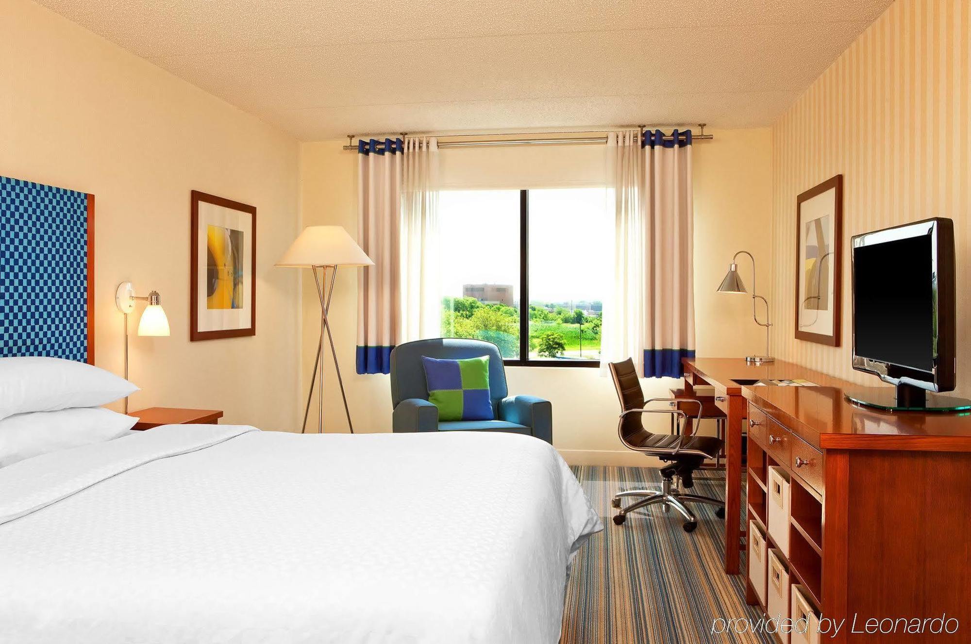 Four Points By Sheraton Philadelphia Airport Exterior photo